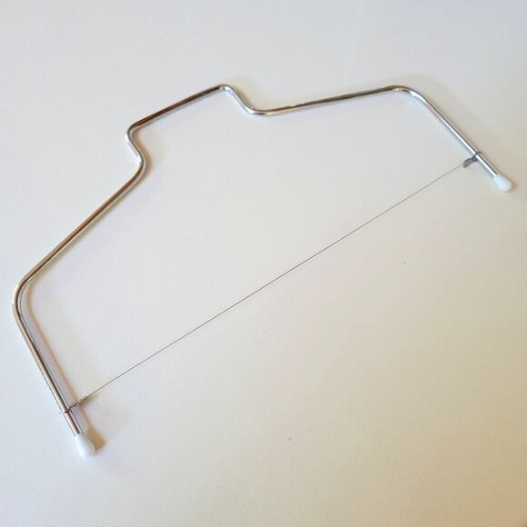 Adjustable Level Metal Cake Cutter for Baking - Picture 1 of 7